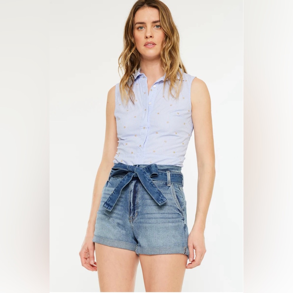 Kancan Lancing High Rise Belted Shorts women’s sz 30 cuffed
